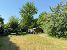 Habitations de loisirs mobil home et chalet sur terrain de 1080m² 34 900€